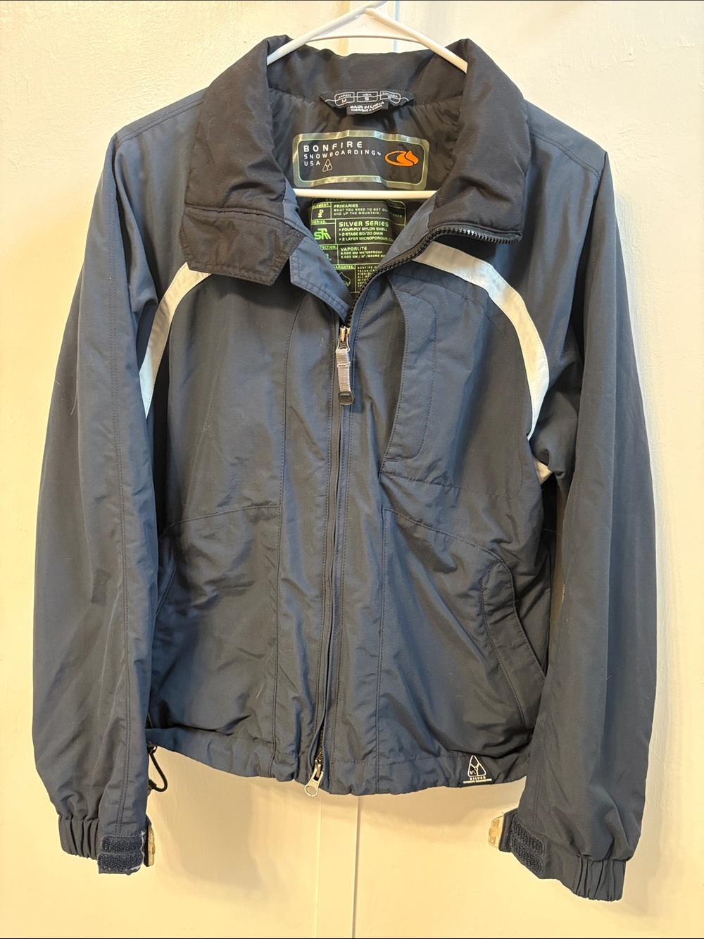 Bonfire Women’s Navy Blue Snowboard Jacket : retro
